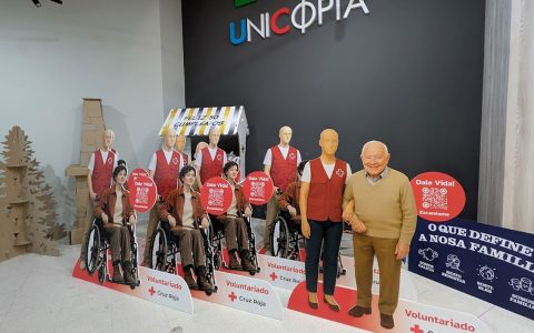 displays_cruzroja